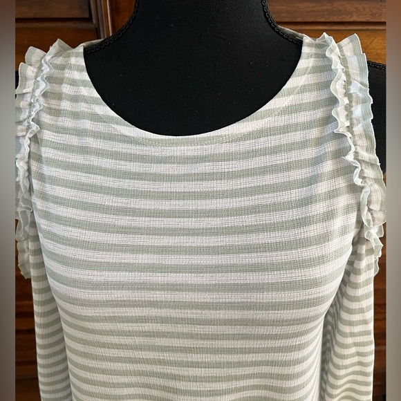 🐢NWOT🐢LC Lauren Conrad Cold Shoulder Blouse Sz Small - Picture 4 of 6